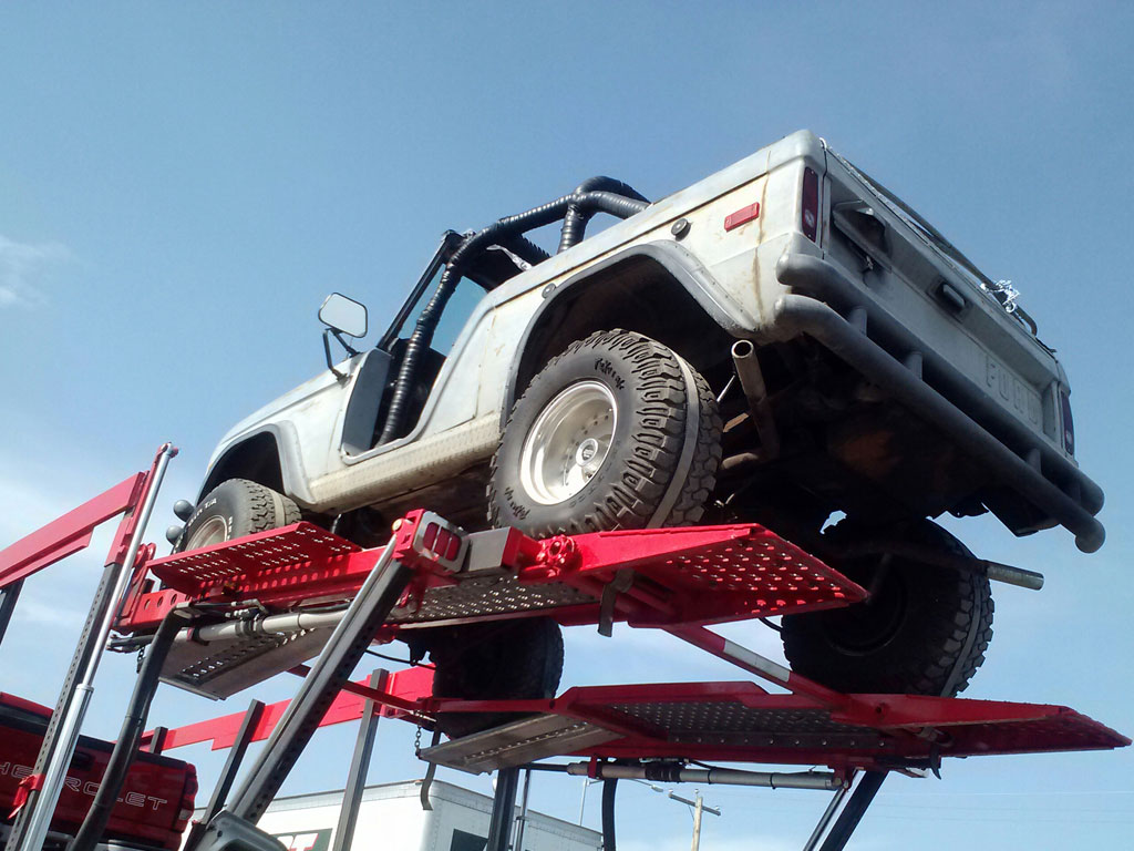 1976 Ford Bronco shipped from UT to MT